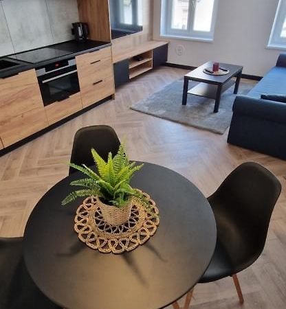 Apartament Ksiaz Świebodzice Exterior foto